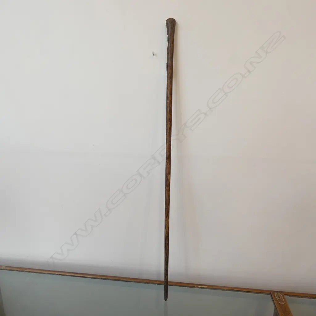 OLD WOODEN WALKING STICK   Image 1++