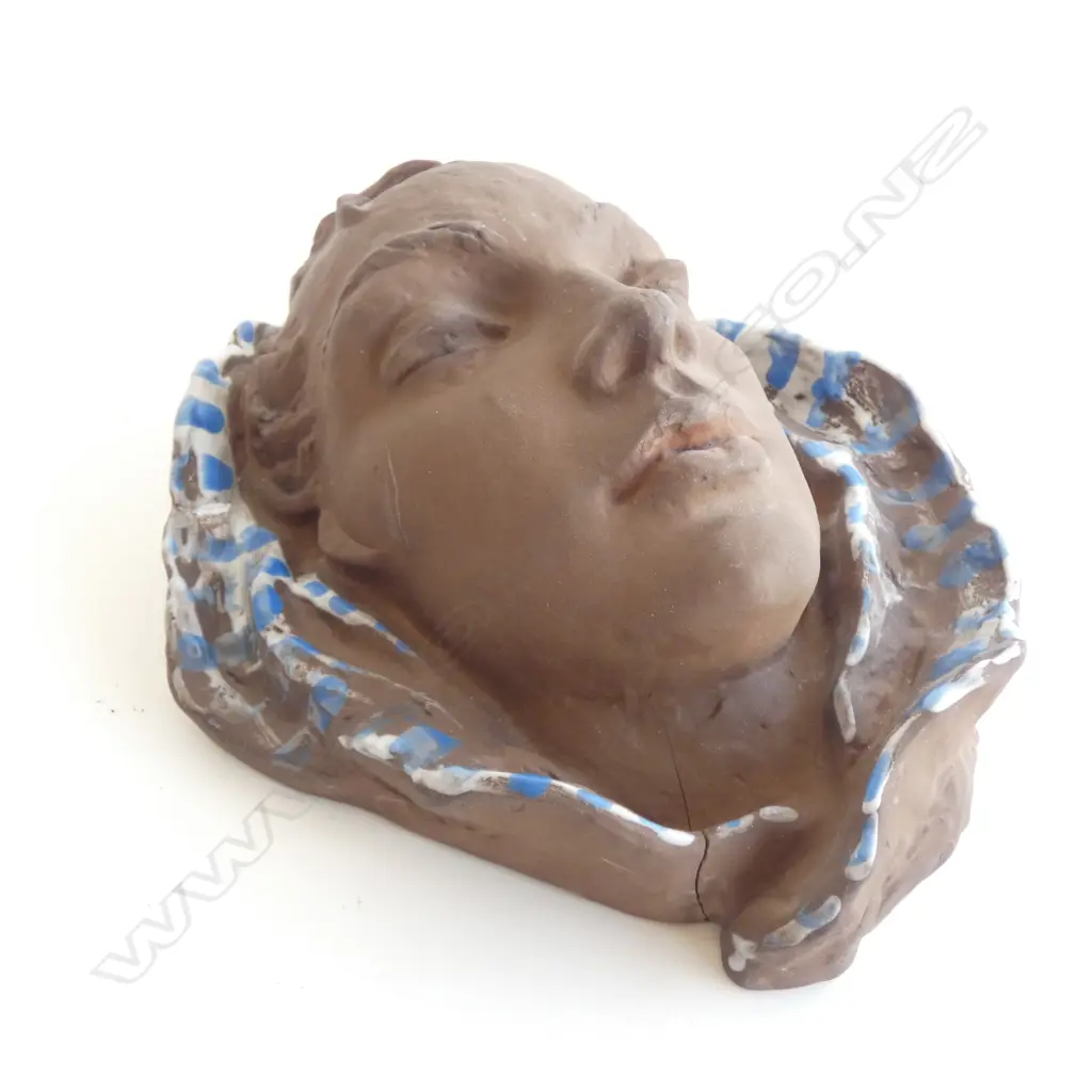 RETRO POTTERY WALL MASK - LADY L 225MM Image 1++