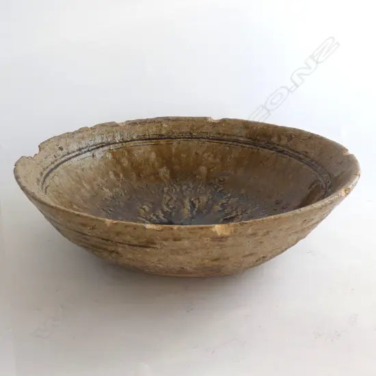 LEN CASTLE BOWL CHIPPED RIM 305mm dia