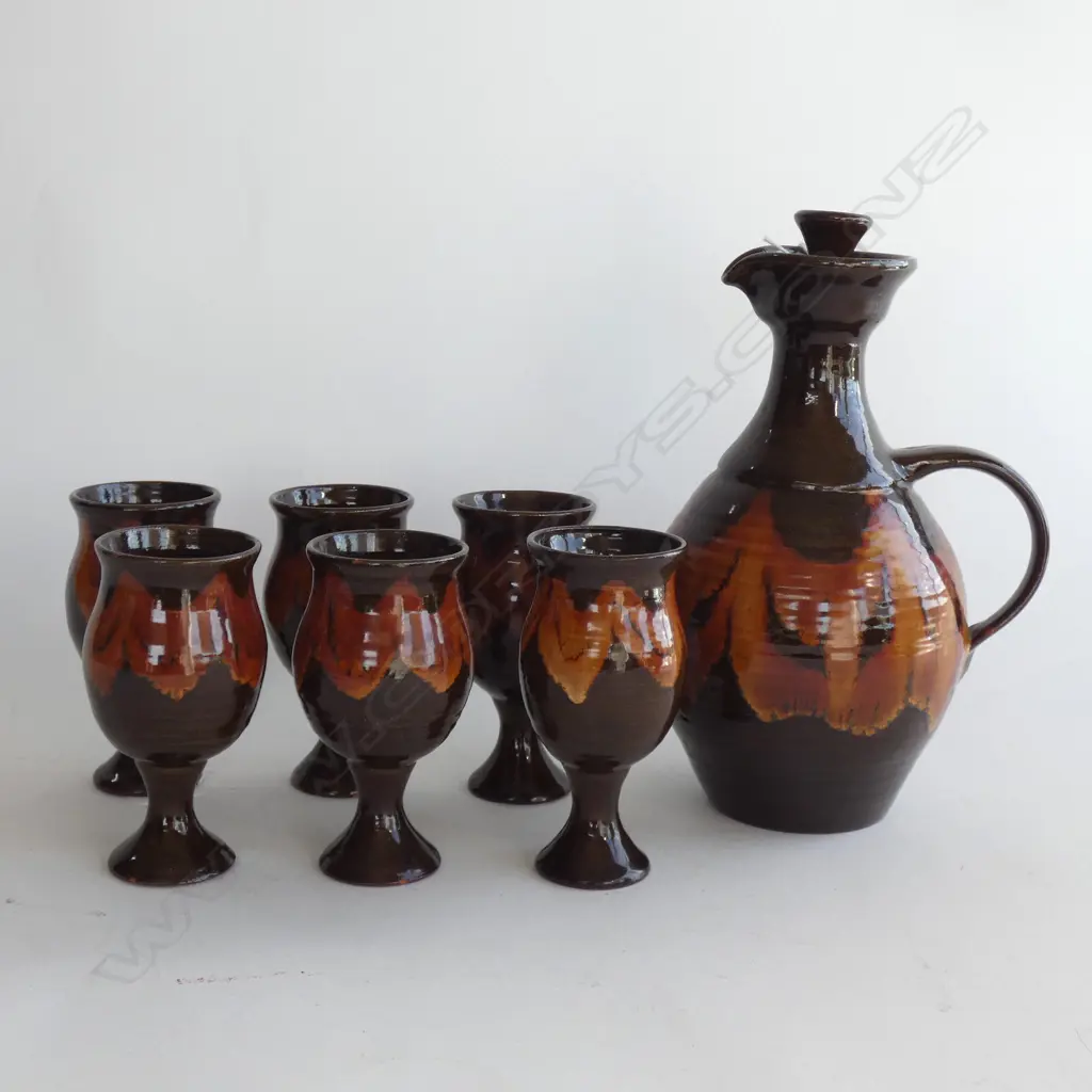 6 JACKIE CRESPIN STUDIO POTTERY GOBLETS + DECANTER H.260mm Image 1++