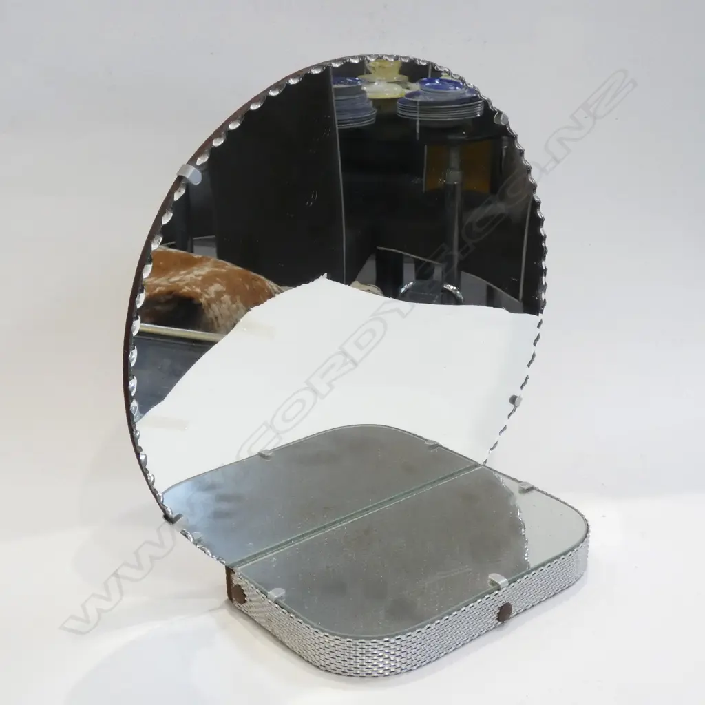 RETRO WALL MIRROR WITH SHELF DIA 290 MM Image 1++