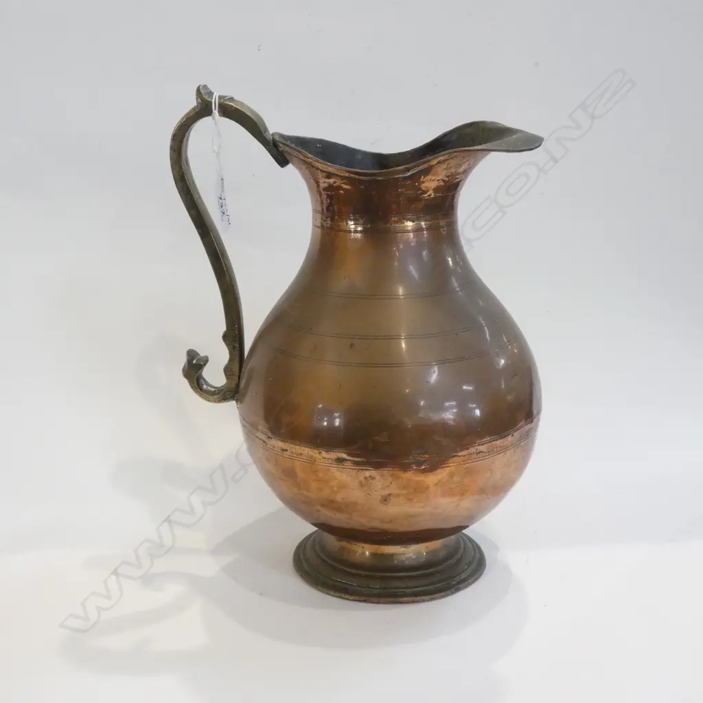 COPPER JUG H.300mm Image 1++