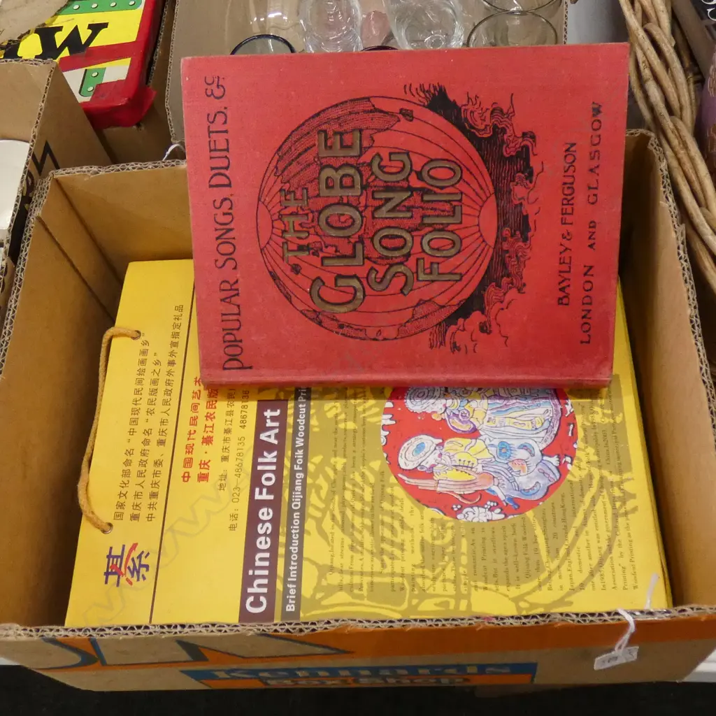 3 BOOKS & 2 CHINESE BOOKS Image 1++