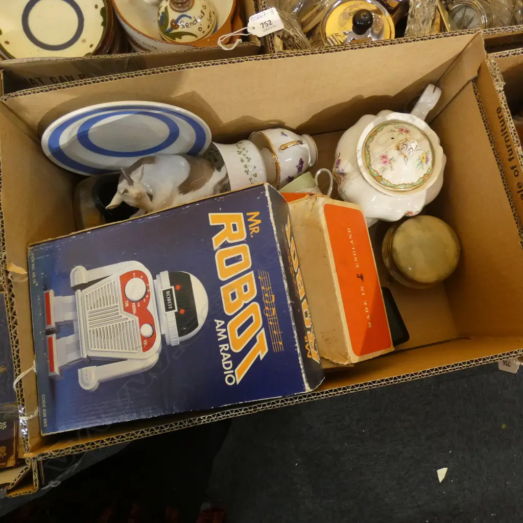 BOX ASST COLLECTABLES / TOY ROBOT RADIO (IN BOX) CHINA / POTTERY ETC. Image 1++