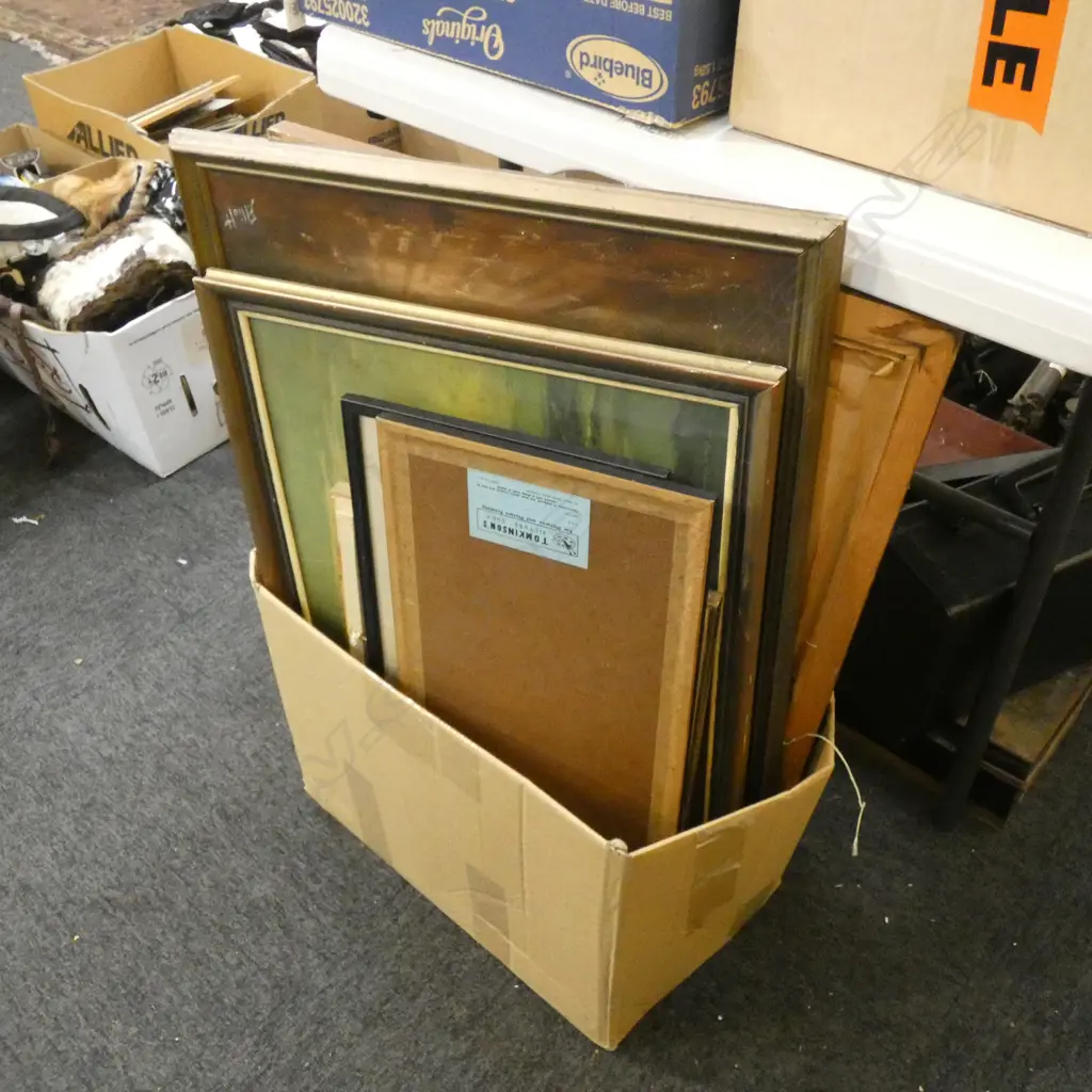 BOX LOT ASST. ARTWORKS INCL. VERNON WARD PRINTS ETC Image 1++