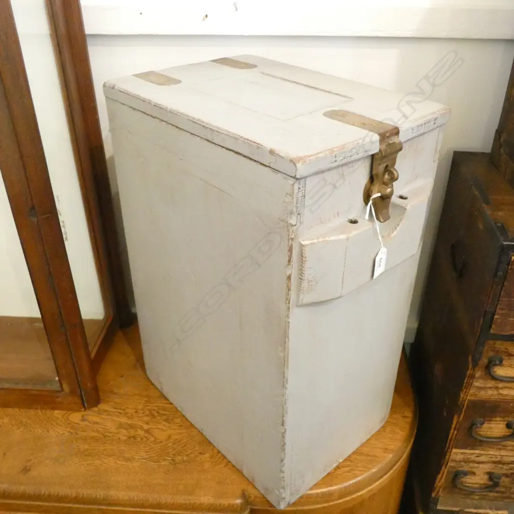 1930s SURVEYORS EQUIPMENT BOX 'FAIRHALL' 540x380x255mm Image 1++