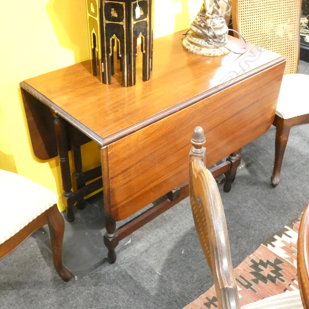 MAHOGANY DROP LEAF TABLE Image 1++