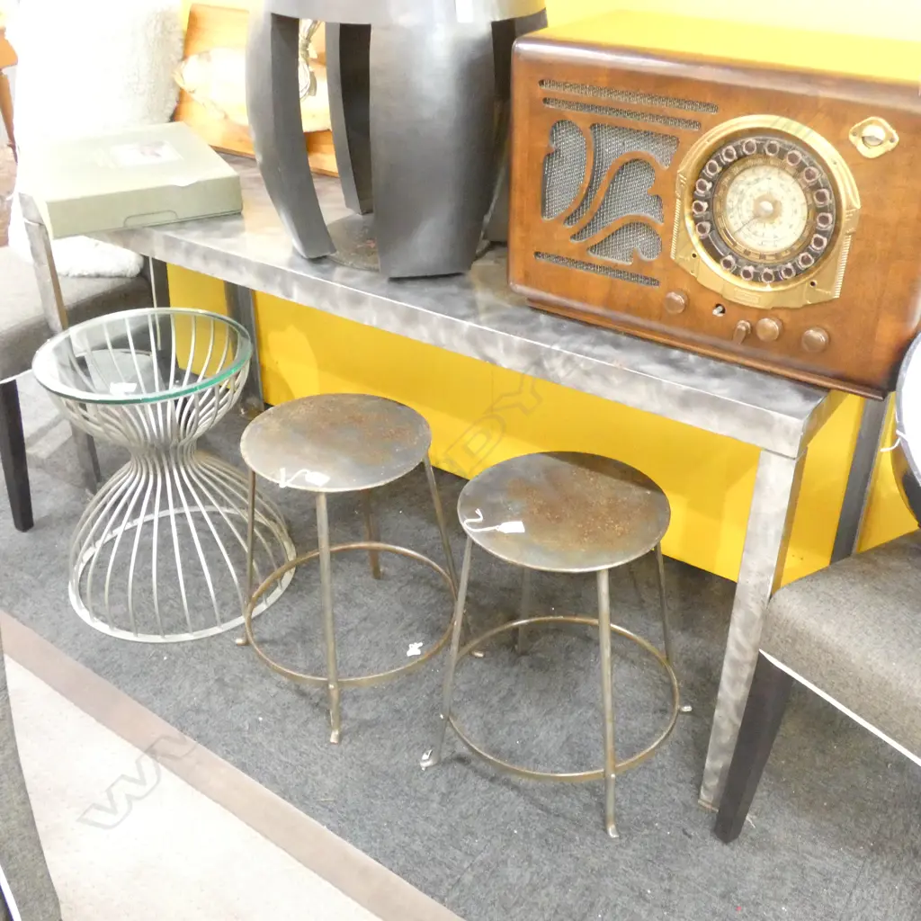 LONG STEEL TABLE... Image 1++