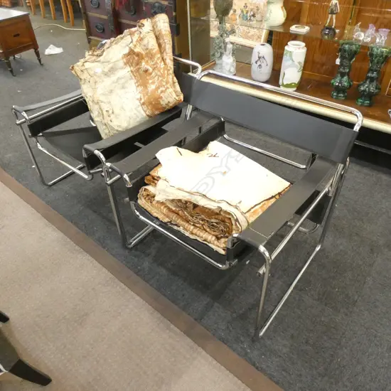 PR WASSILY CHAIRS A/F