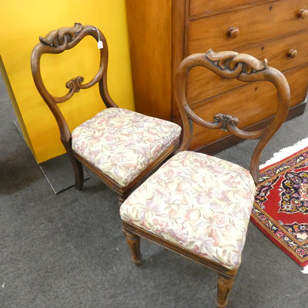 PR ANTIQUE BALLOON BACK CHAIRS AF Image 1++