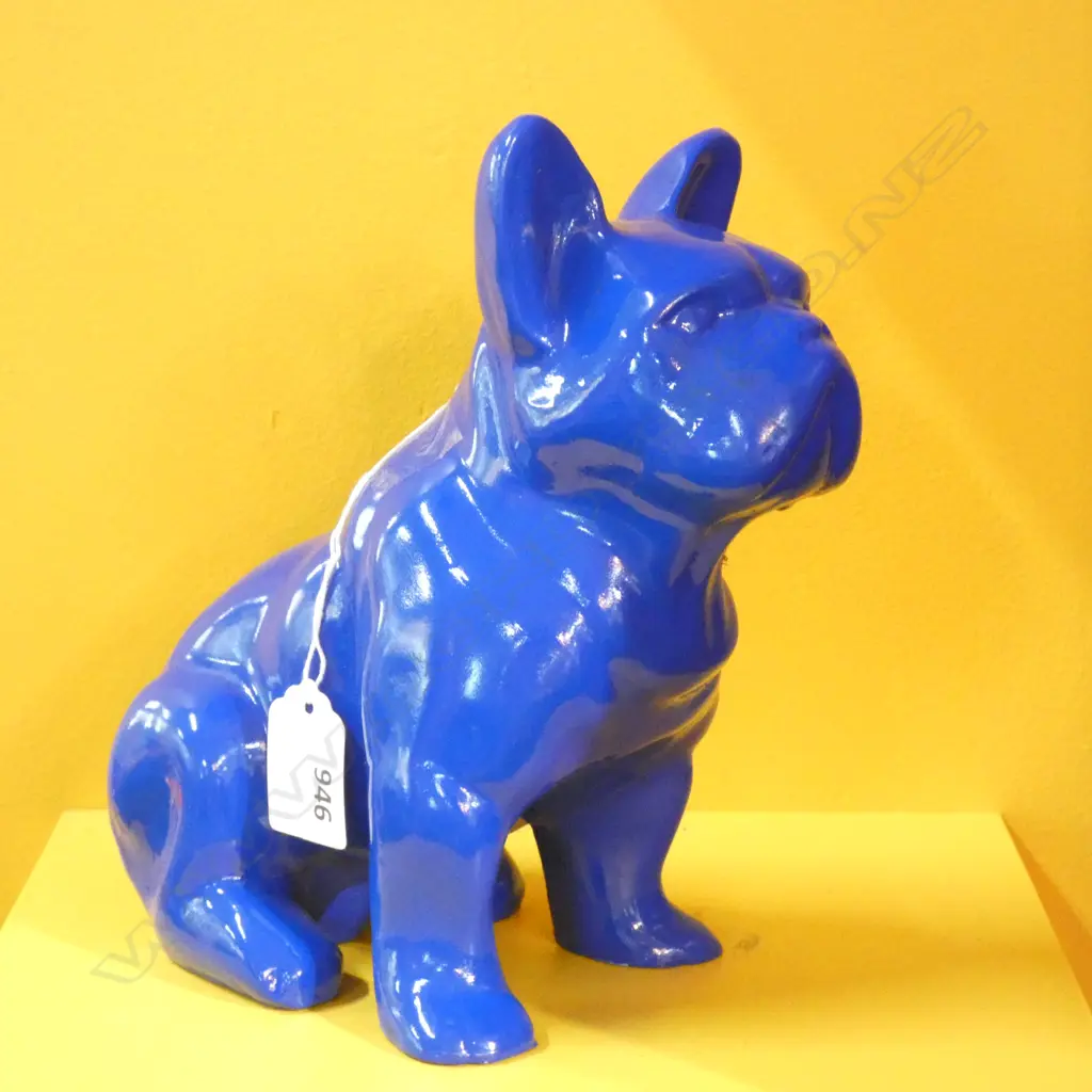 BLUE RESIN DOG H.190mm Image 1++
