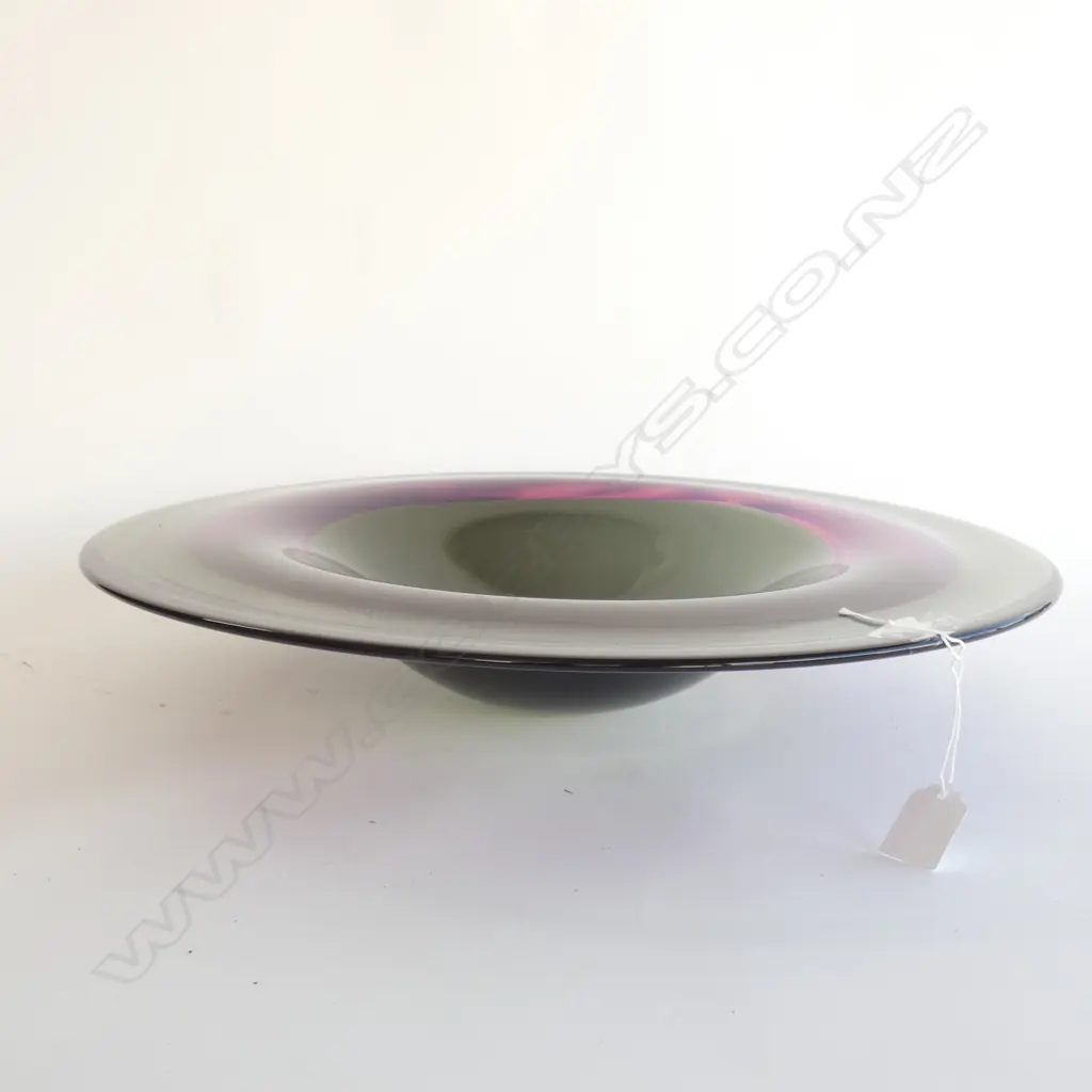 LARGE ART GLASS BOWL 490mm dia SIGNED & DATED 2001 Image 1++