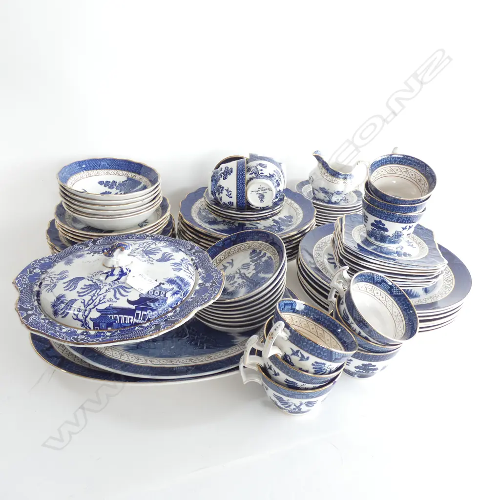 50 PCE B/W WILLOW DINNERSET (PART BOOTHS REAL OLD WILLOW)... Image 1++
