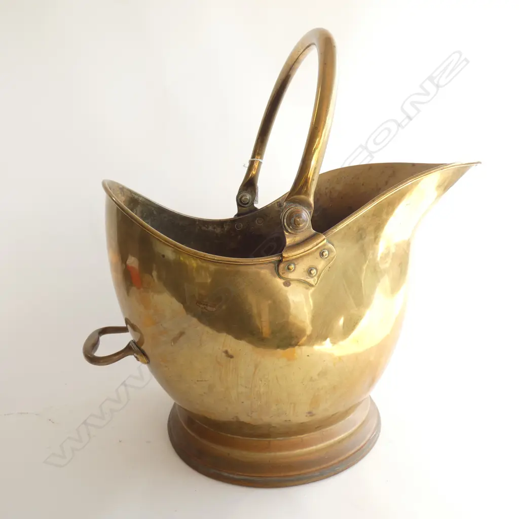 BRASS COAL SCUTTLE Image 1++