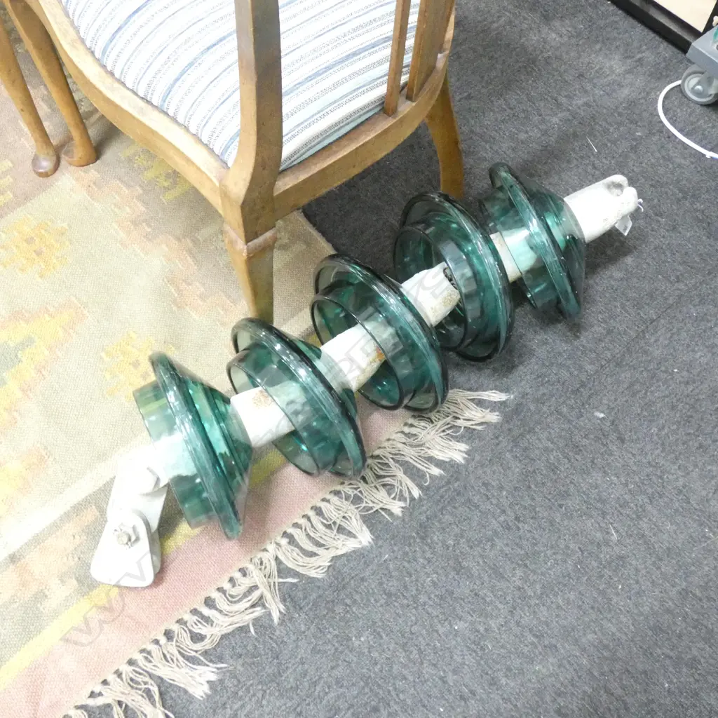 HEAVY GLASS INSULATOR w. 5 RINGS L.900mm Image 1++