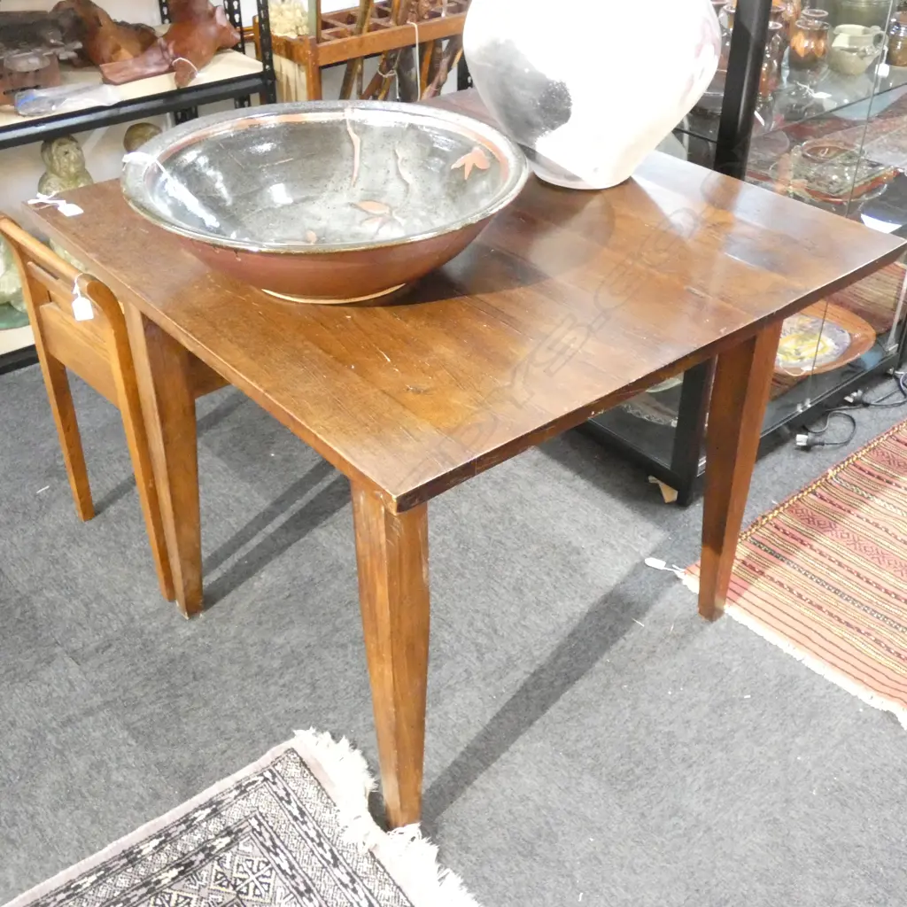 FRENCH PROVINCIAL STYLE FRUITWOOD DINING TABLE... Image 1++