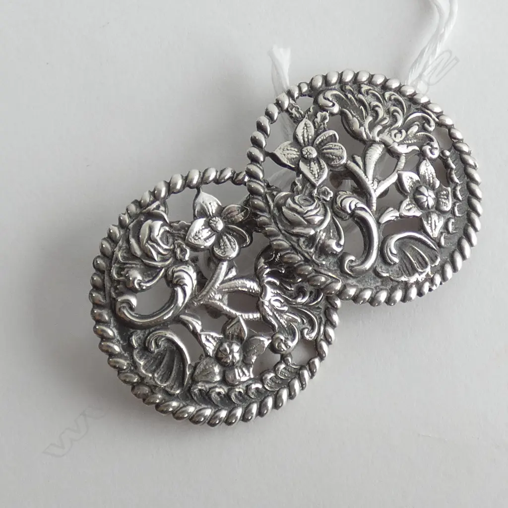 TWO SILVER BUTTONS BIRMINGHAM 1906 Image 1++