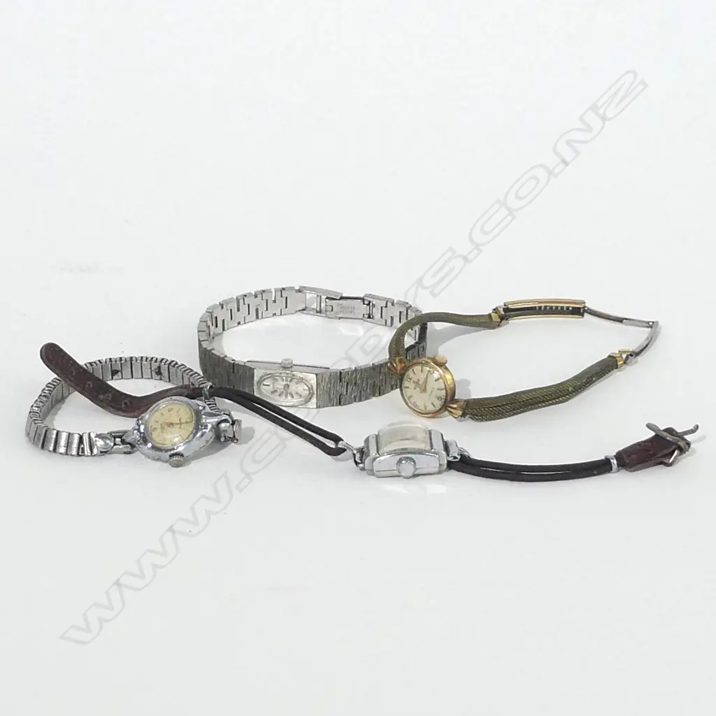 BAG FOUR VINTAGE LADIES WATCHES Image 1++