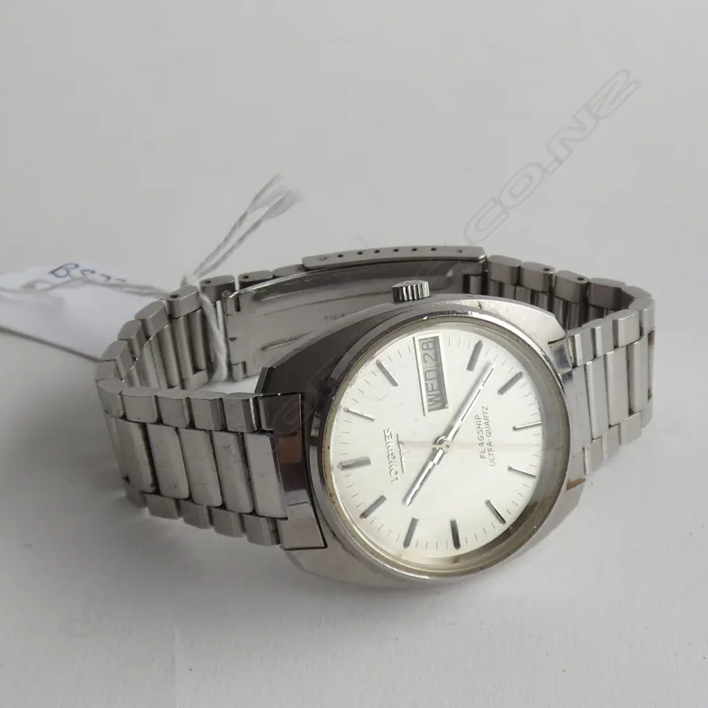 GENTS S/STEEL LONGINES ULTRONIC DAY/DATE QUARTZ NOT WORKING Image 1++