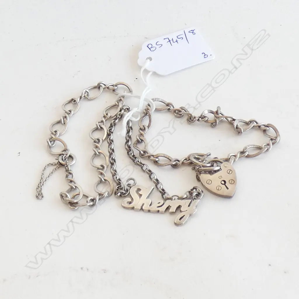 3 STG SILVER BRACELETS; LOCK CHARM ETC 25 GRAMS6 Image 1++