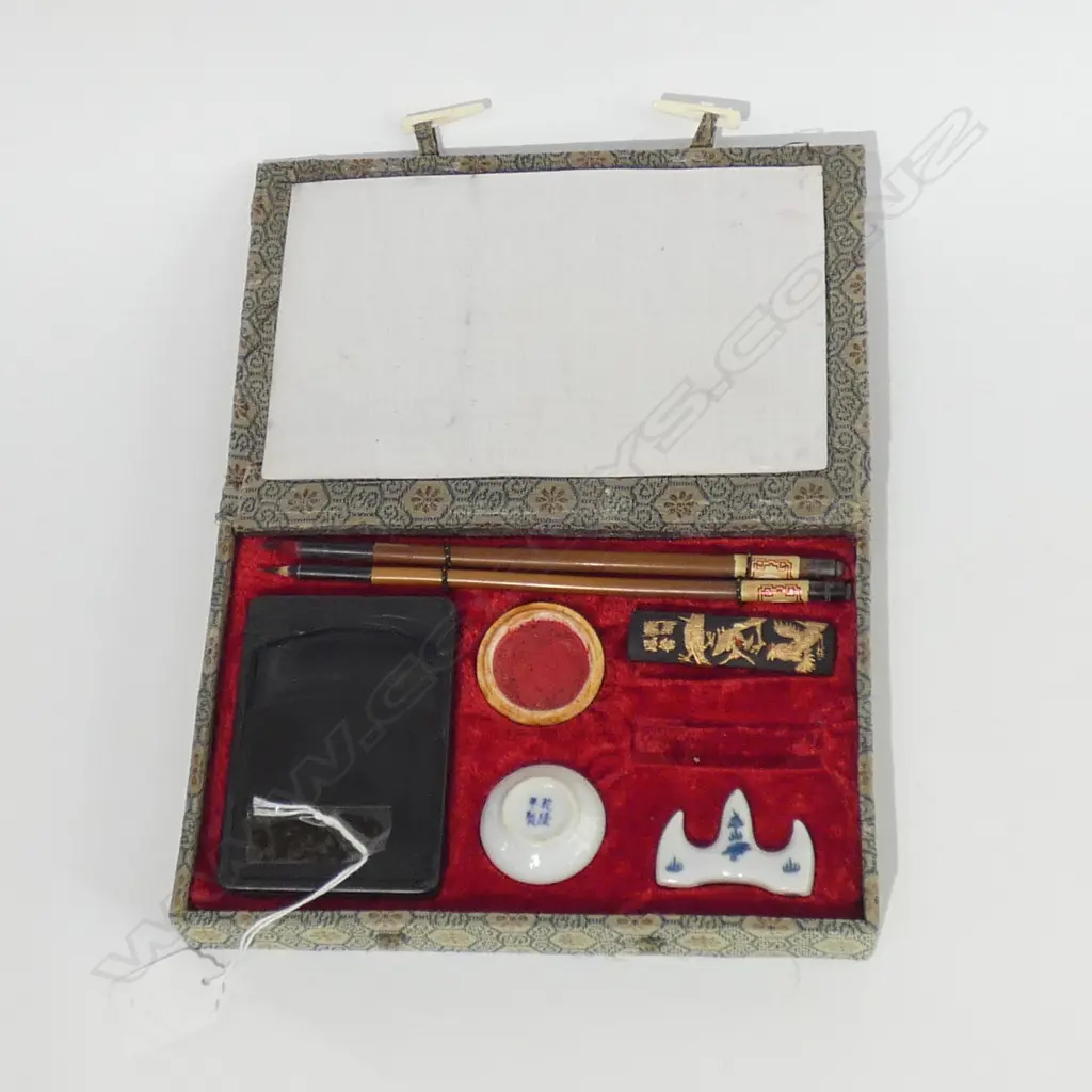 CHINESE QIUN LONG MARK WRITING SET WITH BOX L 210 MM Image 1++