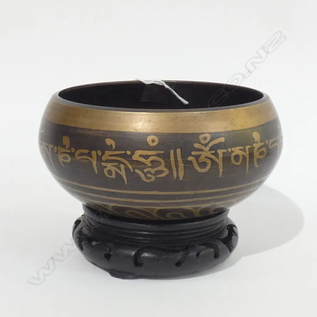 CHINESE/TIBETIAN BRONZE BOWL WITH STAND D 130 MM Image 1++