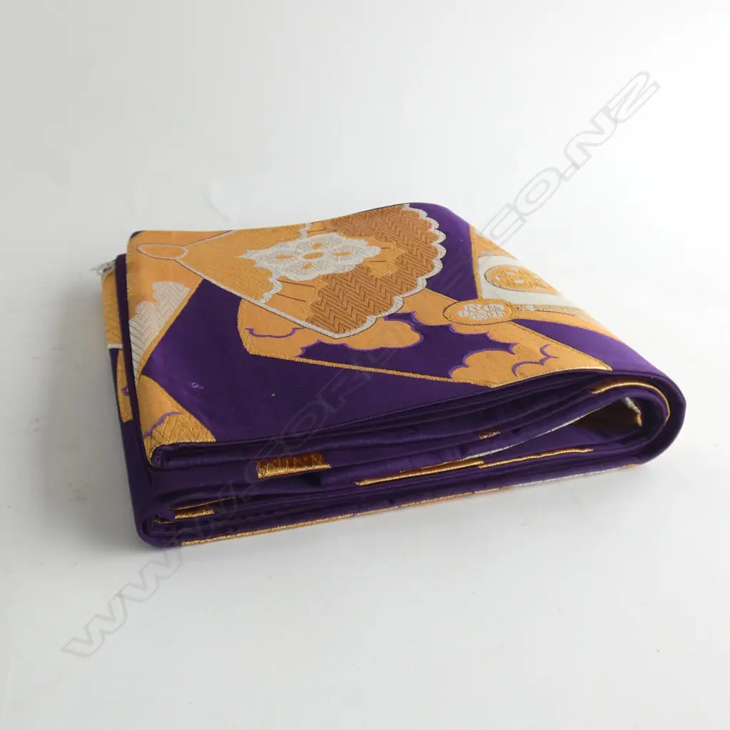 AS NEW VINTAGE JAPANESE HANDWOVEN SILK OBI 300 by 4200mm Image 1++