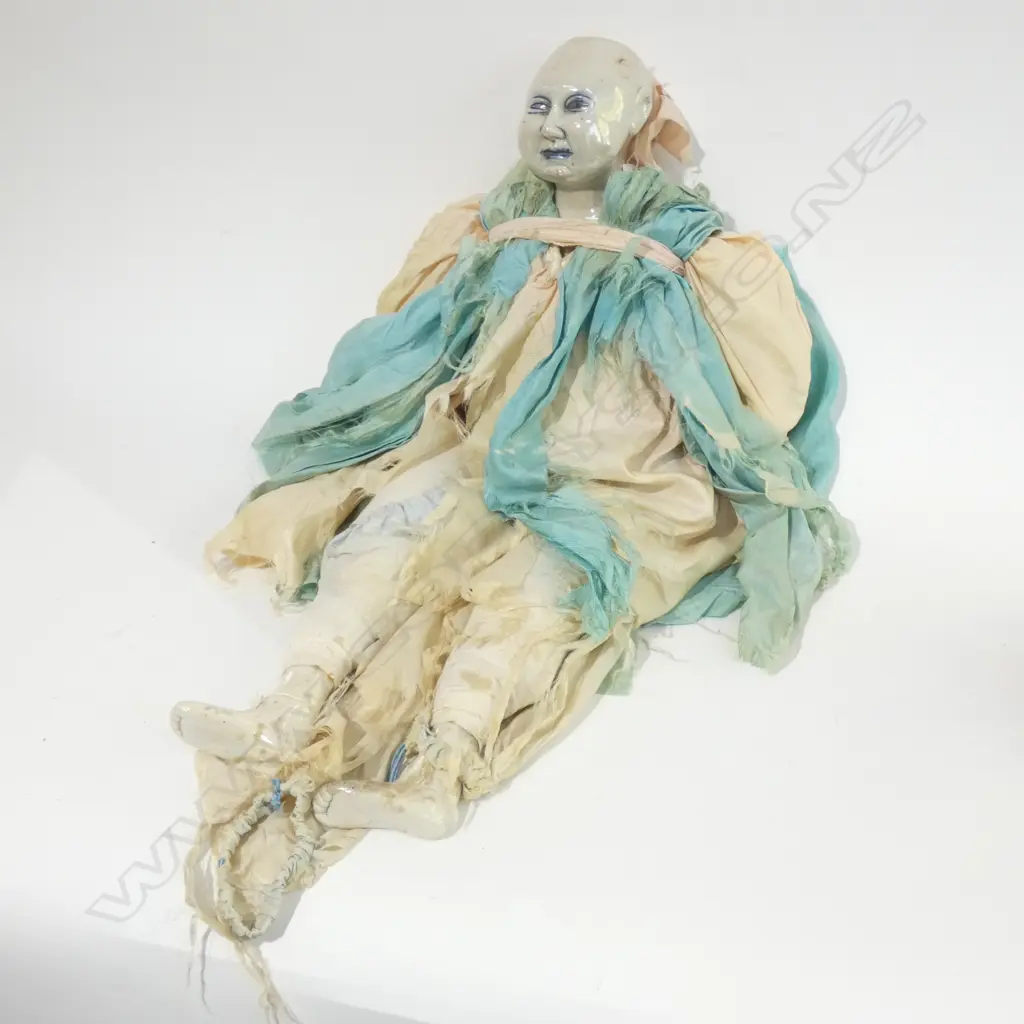 OLD DOLL - GLAZED PORCELAIN HEAD, HANDS & FEET - CLOTH BODY. CLOTHES IN DISREPAIR - NO HAIR L640MM Image 1++