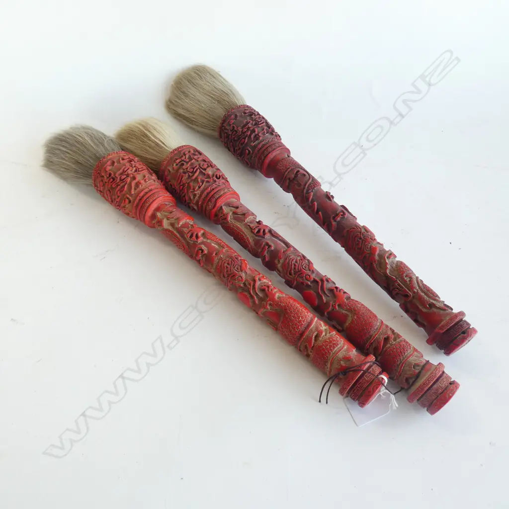 3 CHINESE RED LACQUER CALLIGRAPHY BRUSHES L.480mm Image 1++