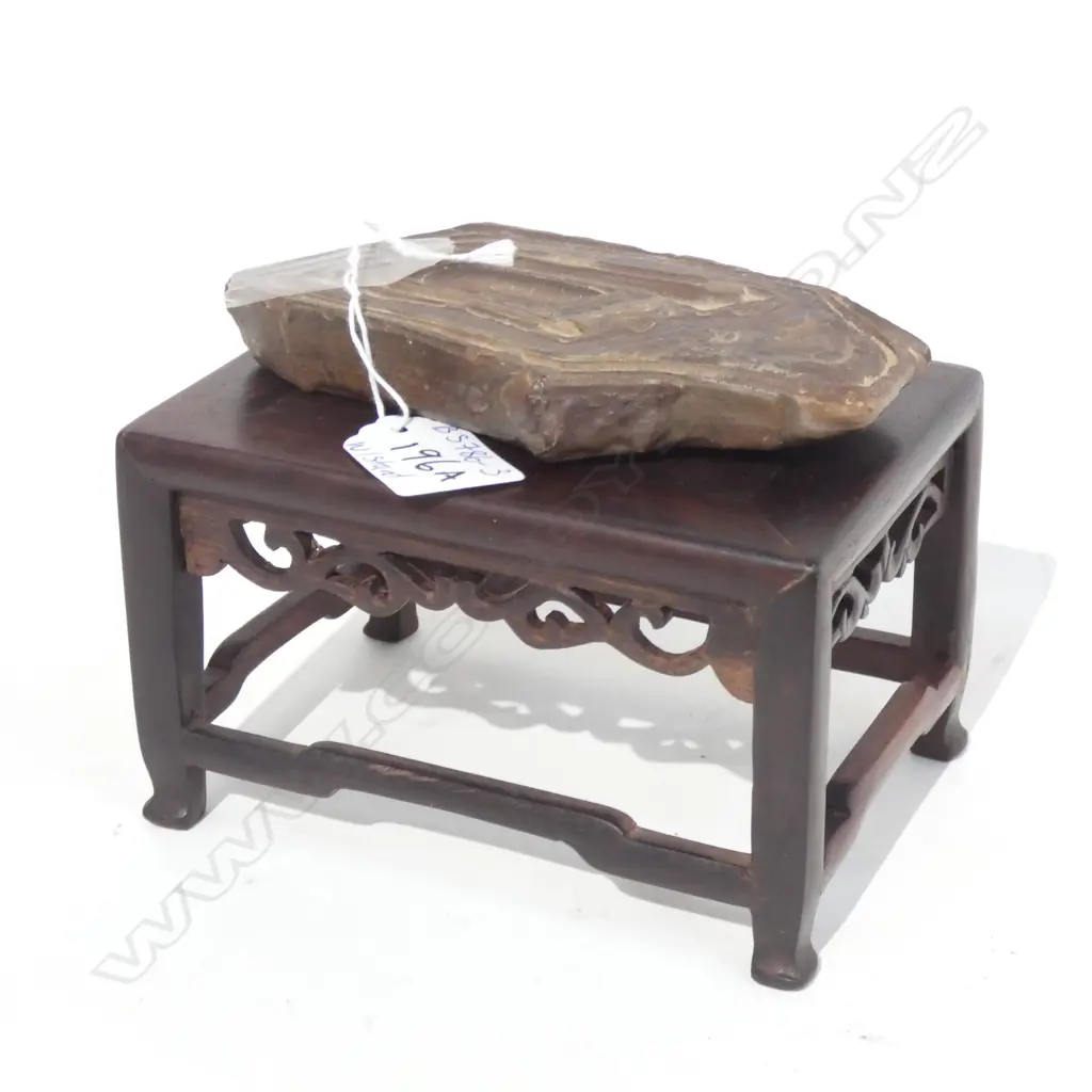 GEOLOGICAL STONE WITH WOODEN STAND L 140MM Image 1++