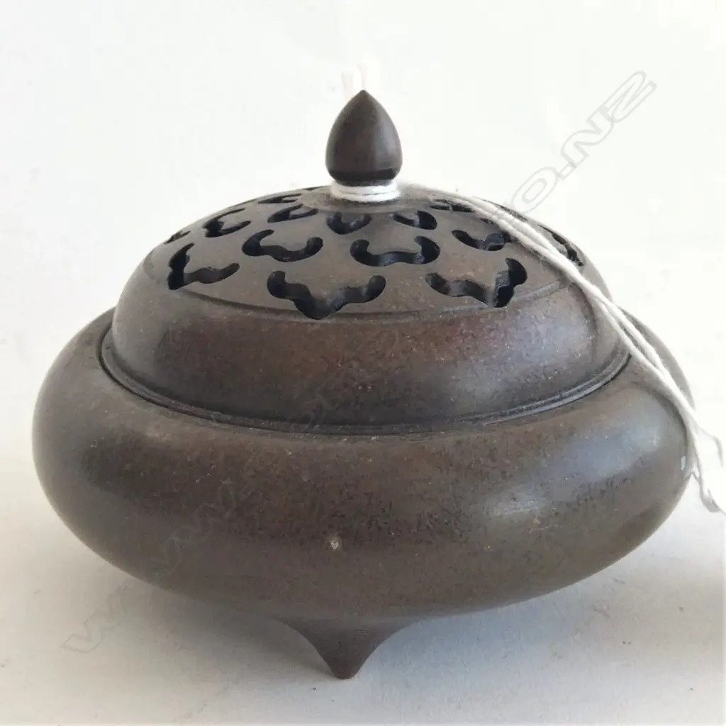 ORIENTAL BRONZE CENSOR DIA 95MM Image 1++