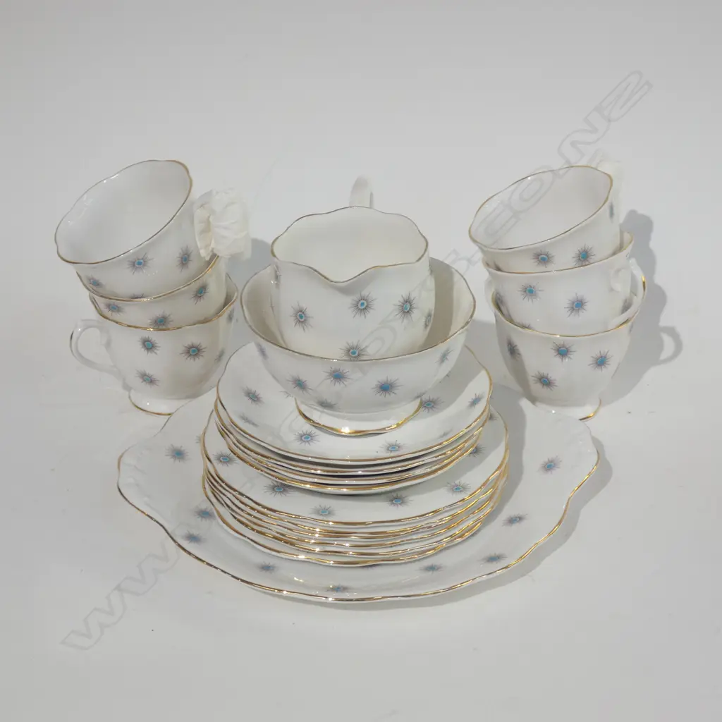 ROYAL ALBERT 'STAR OF EVE' TEA SERVICE Image 1++