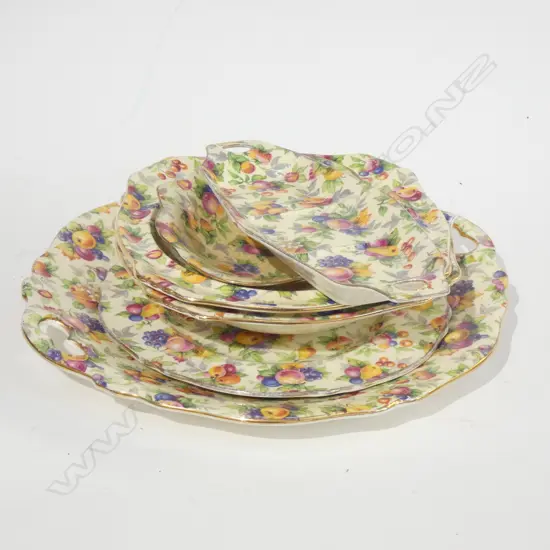6 ROYAL WINTON AOF 'EVESHAM' PCS; PLATES / BOWLS / DISHES