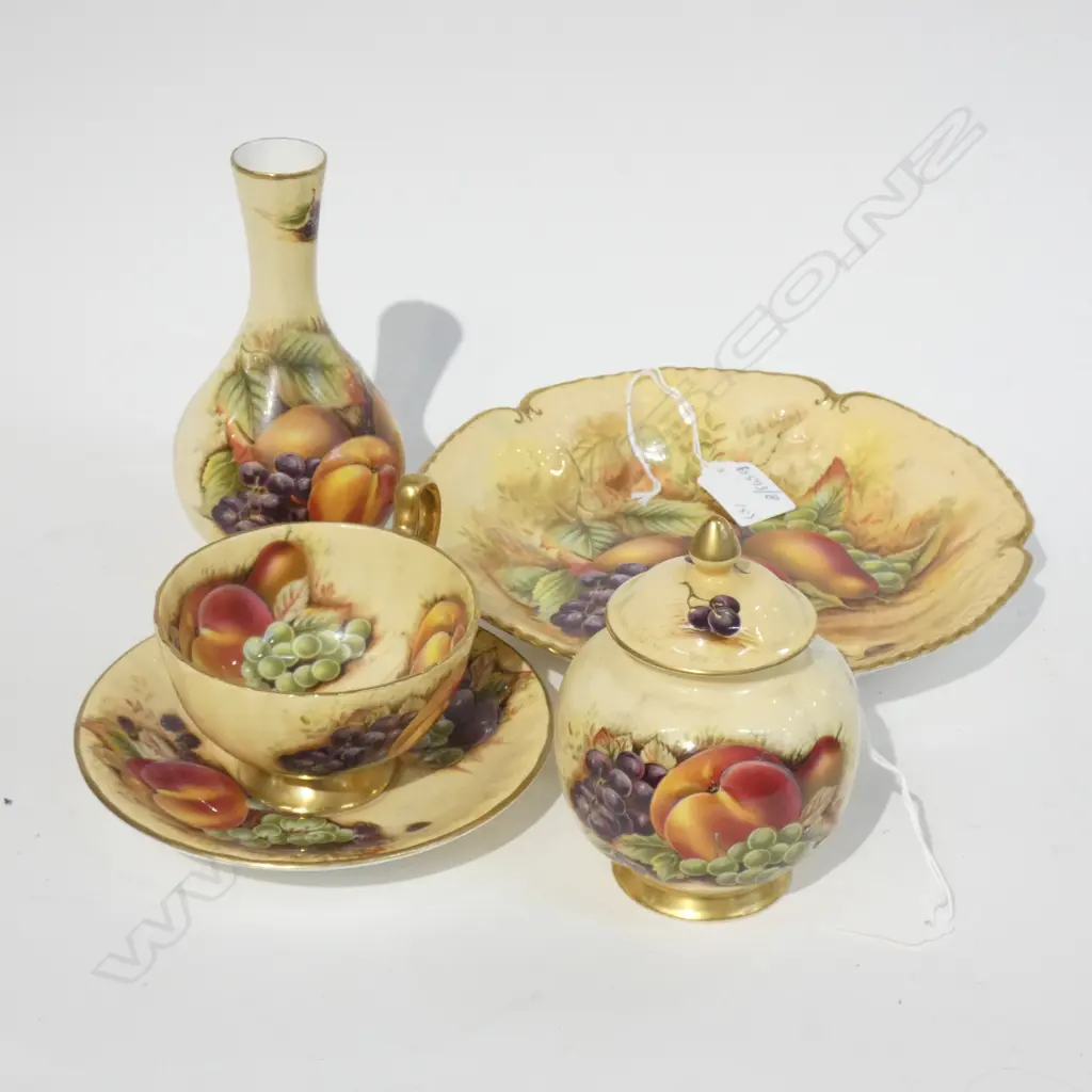 AYNSLEY ORHARD GOLDVASE/BOWL C/SAUCER+LIDDED JAR H 170 MM Image 1++