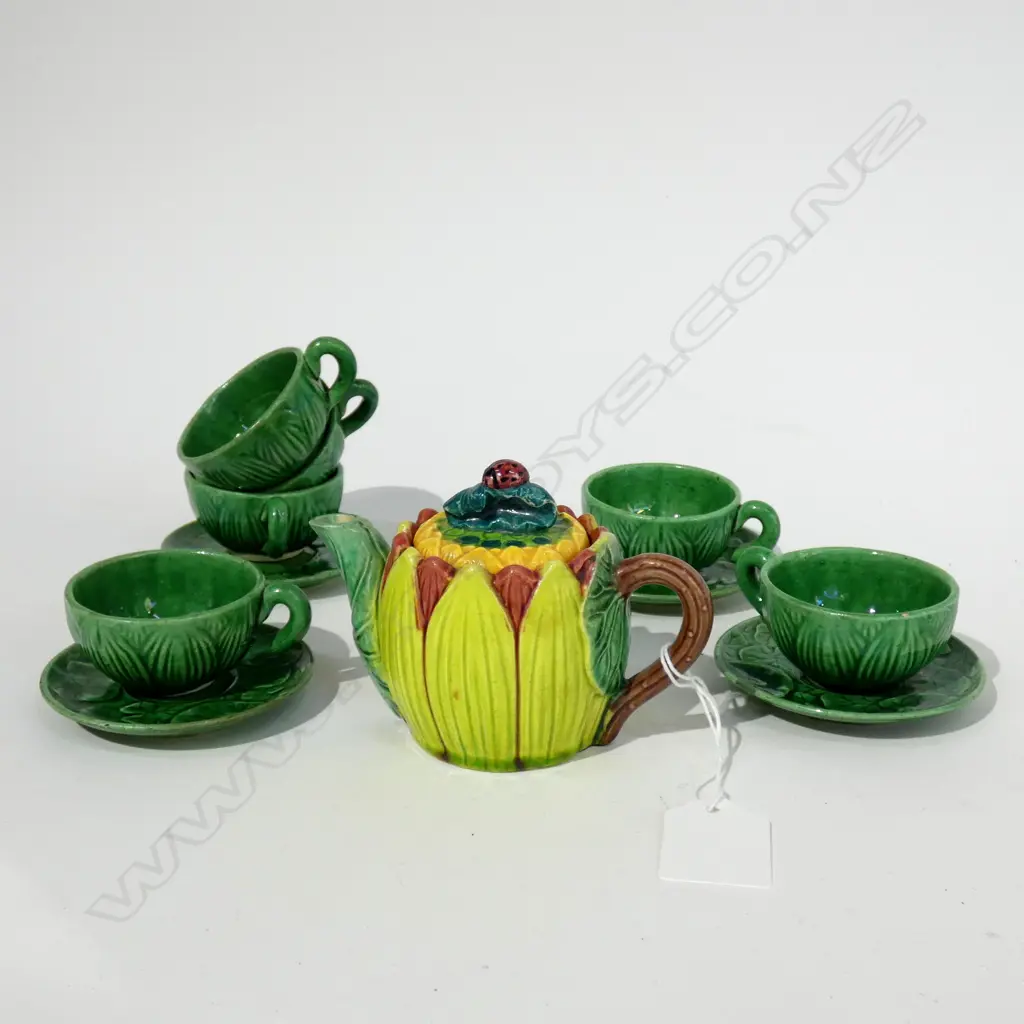 CHILDS MAJOLICA TEASET TWO SAUCERS MISSING Image 1++