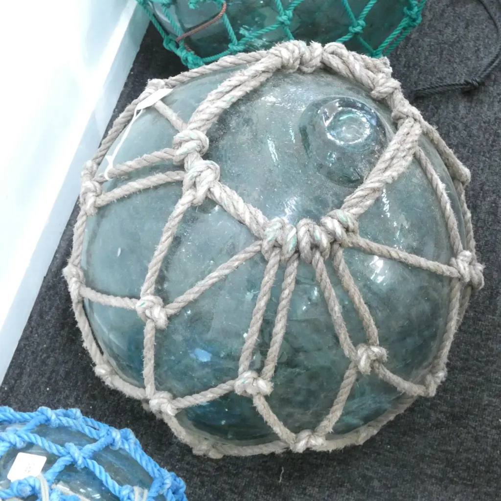 OLD GLASS LARGE FISHING FLOAT WITH BROWN NETTING 410mm dia Image 1++