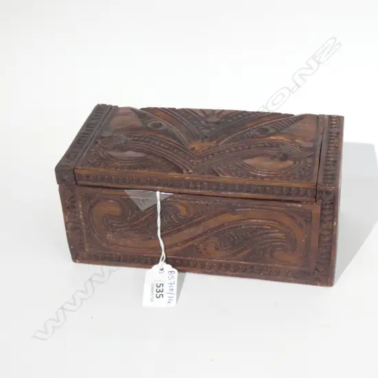 CARVED WOODEN MAORI BOX L.200mm