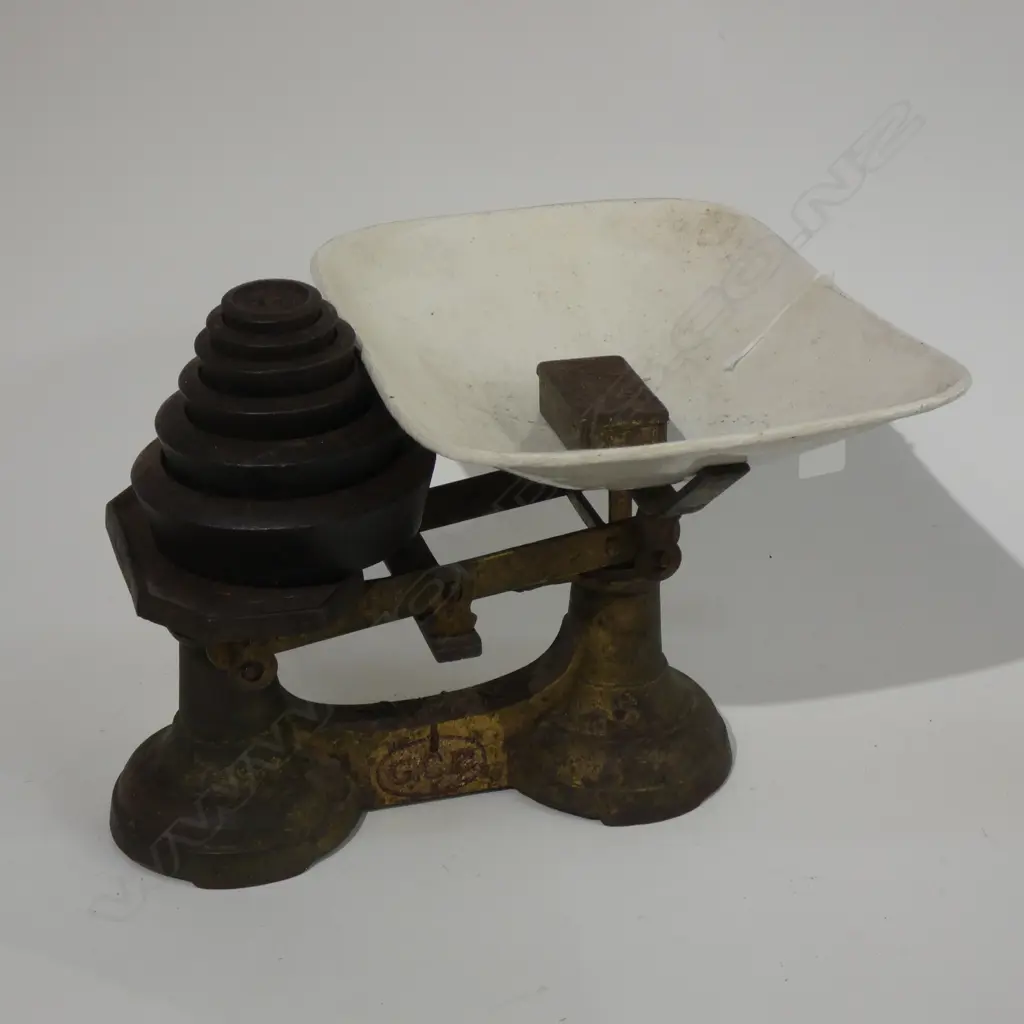 CAST IRON SCALES AND WEIGHTS L280 MM Image 1++