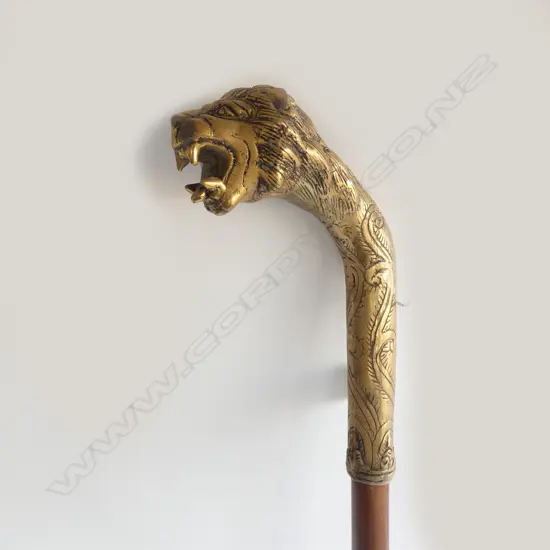 BRASS LION WALKING STICK L.920mm