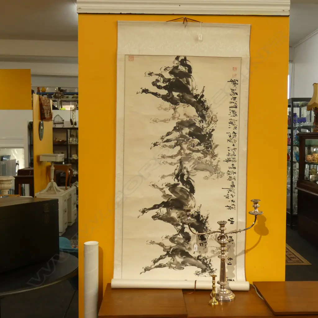 HAND PAINTED CHINESE SCROLL SIGNED Image 1++