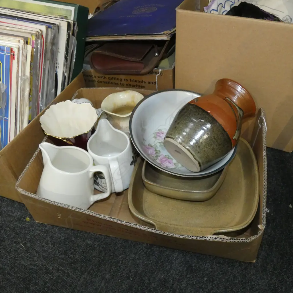 BOX LOT ASST POTTERY & CERAMICS INCL CROWN LYNN / BELLEEK / CARLTON WARE ETC. Image 1++