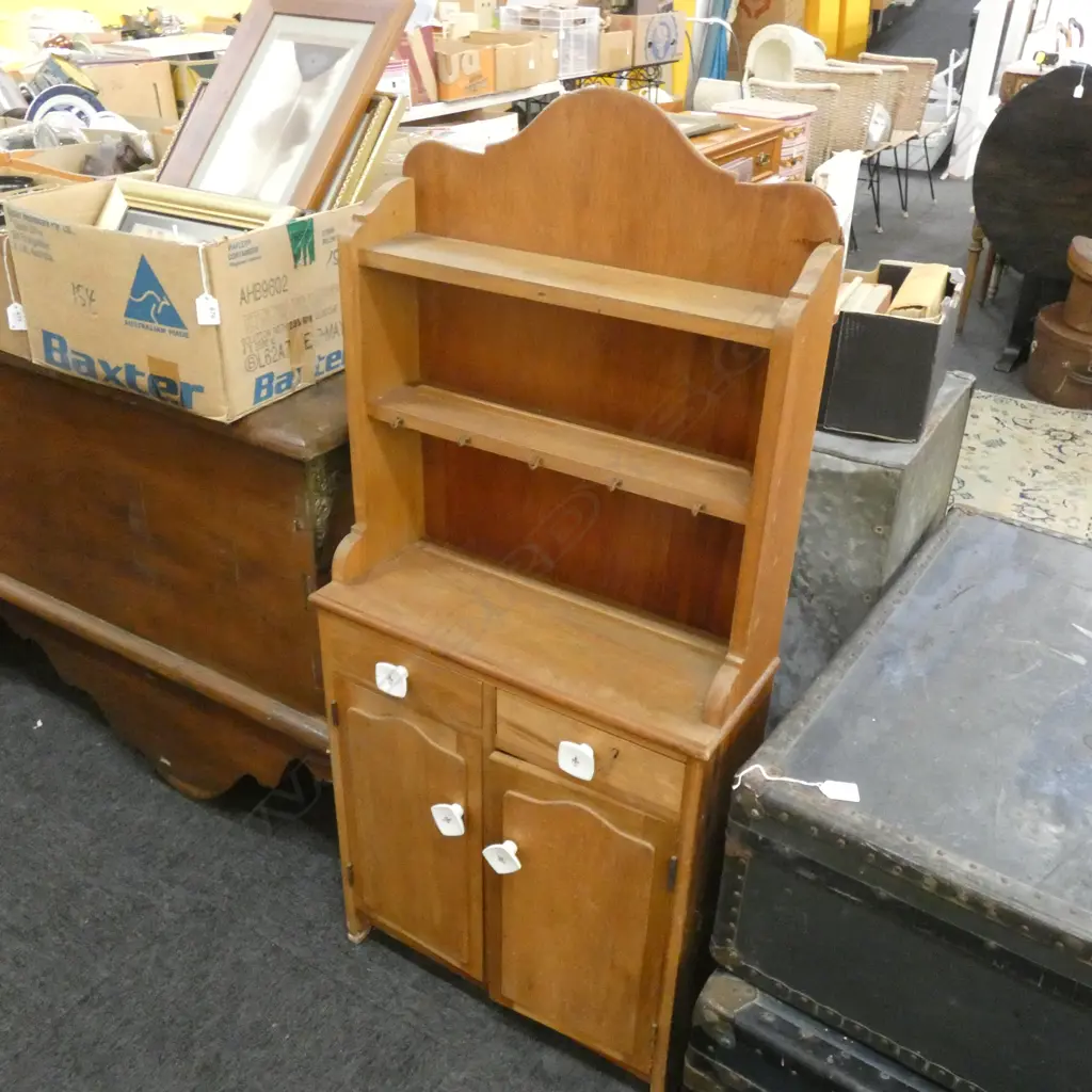 MINIATURE CHILDS HUTCH DRESSER H.1180mm Image 1++