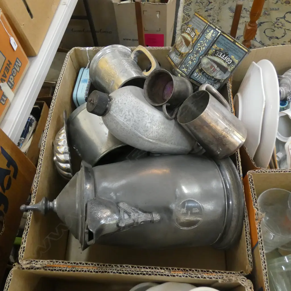 BOX METALWARE TANKARDS JUGS ETC  Image 1++