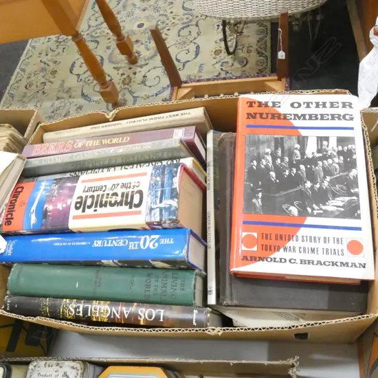 BOX BOOKS