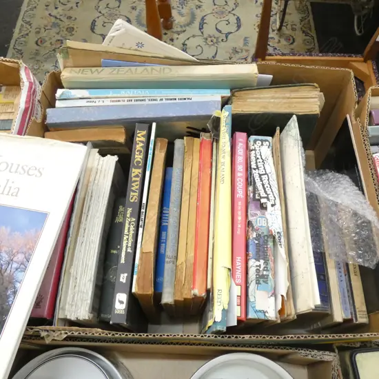 BOX BOOKS