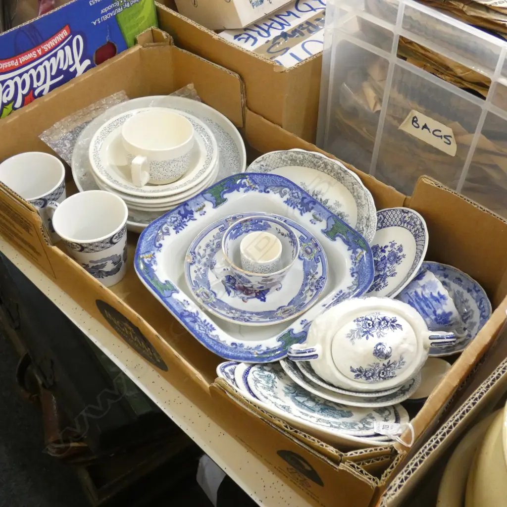 MASON IRONSTONE BOX LOT OF MIXED B/W CHINA VARIOUS PATS Image 1++