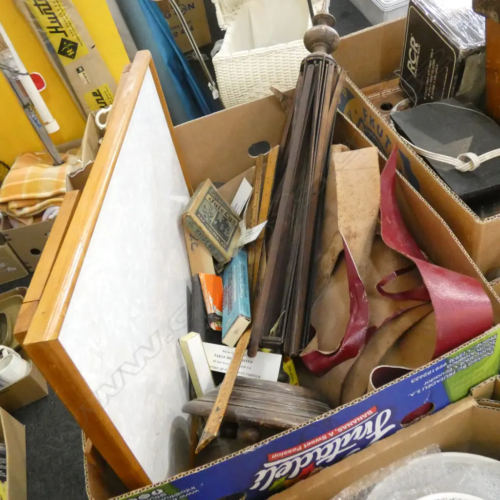 BOX LOT ASST INCL RED LEATHER OFF CUTS ETC. Image 1++