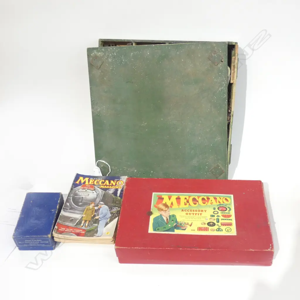 2 MECCANO BOXED SETS+ NO.1 CLOCKWORK MOTOR... Image 1++