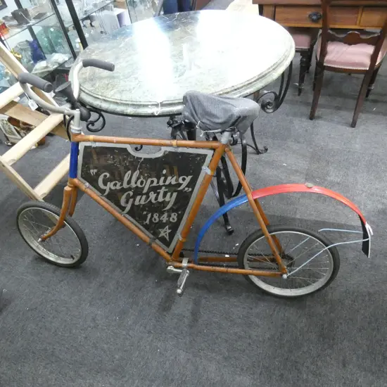 BICYCLE 