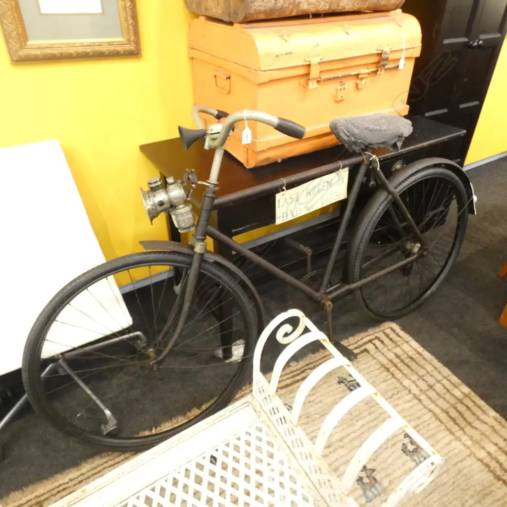 VINTAGE BICYCLE  Image 1++